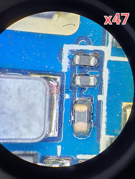 Микроскоп Relife M3T-B1 (тринокуляр 7045) на синем  рабочем столе -  004N фото в интернет-магазине 05gsm.ru