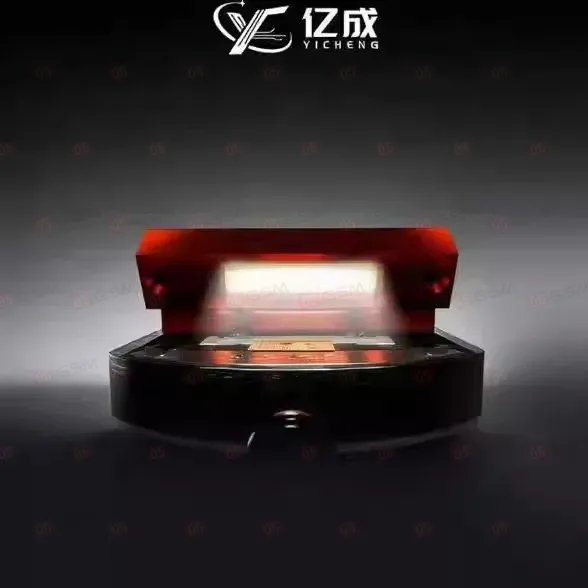 Держатель микросхемы с подсветкой Yicheng iZ YC-01 фото в интернет-магазине 05gsm.ru